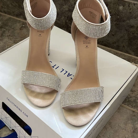 Call It Spring by ALDO Walheim vegan crystal block heel sandal - Picture 3 of 8